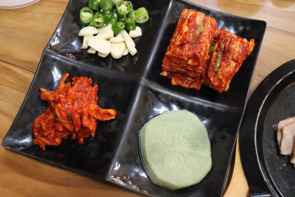 동네보쌈 이미지
