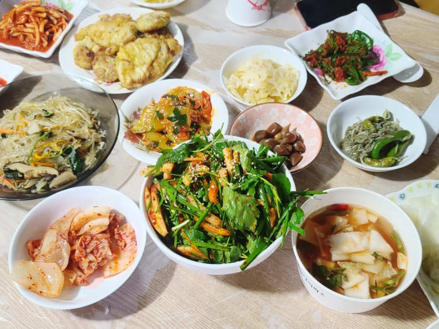 진미솥뚜껑식당 이미지