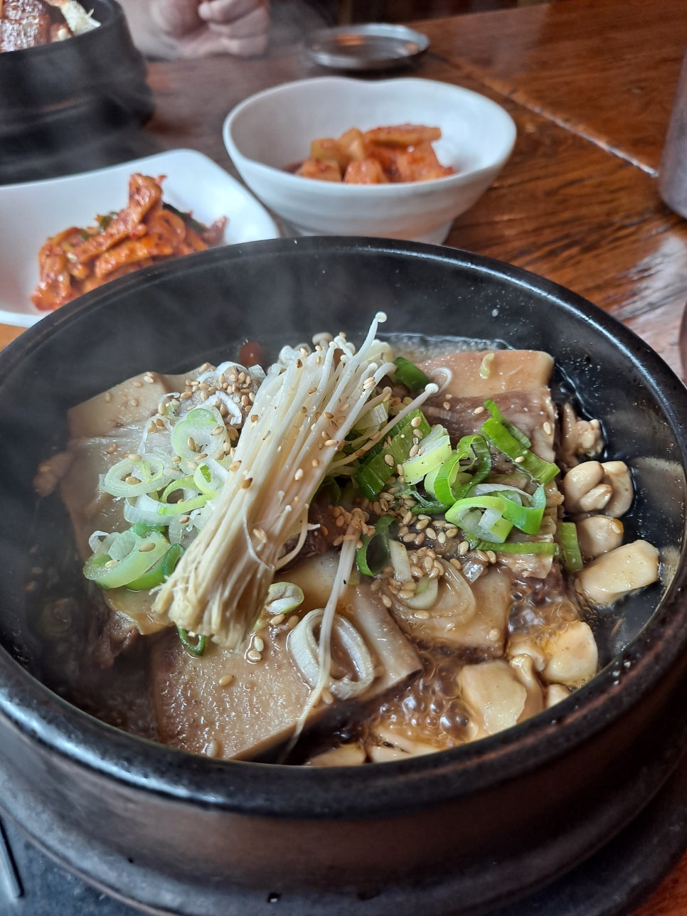 율하바른내과 이미지