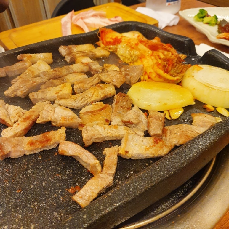 홍농대박고기타운 이미지