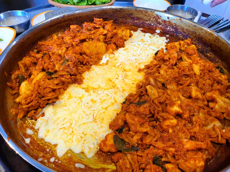홍이네닭갈비 이미지