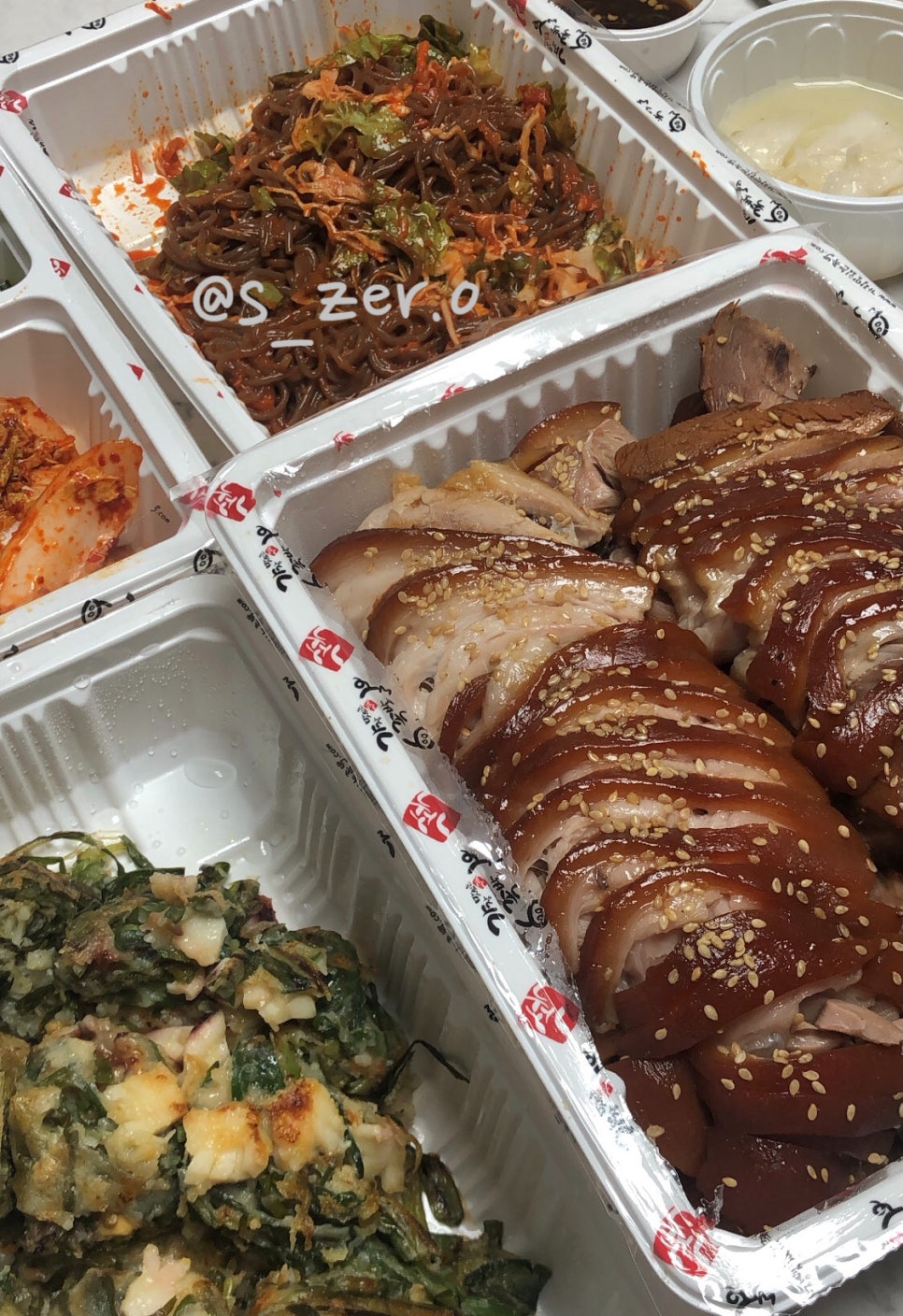 가장맛있는족발곡반점 이미지