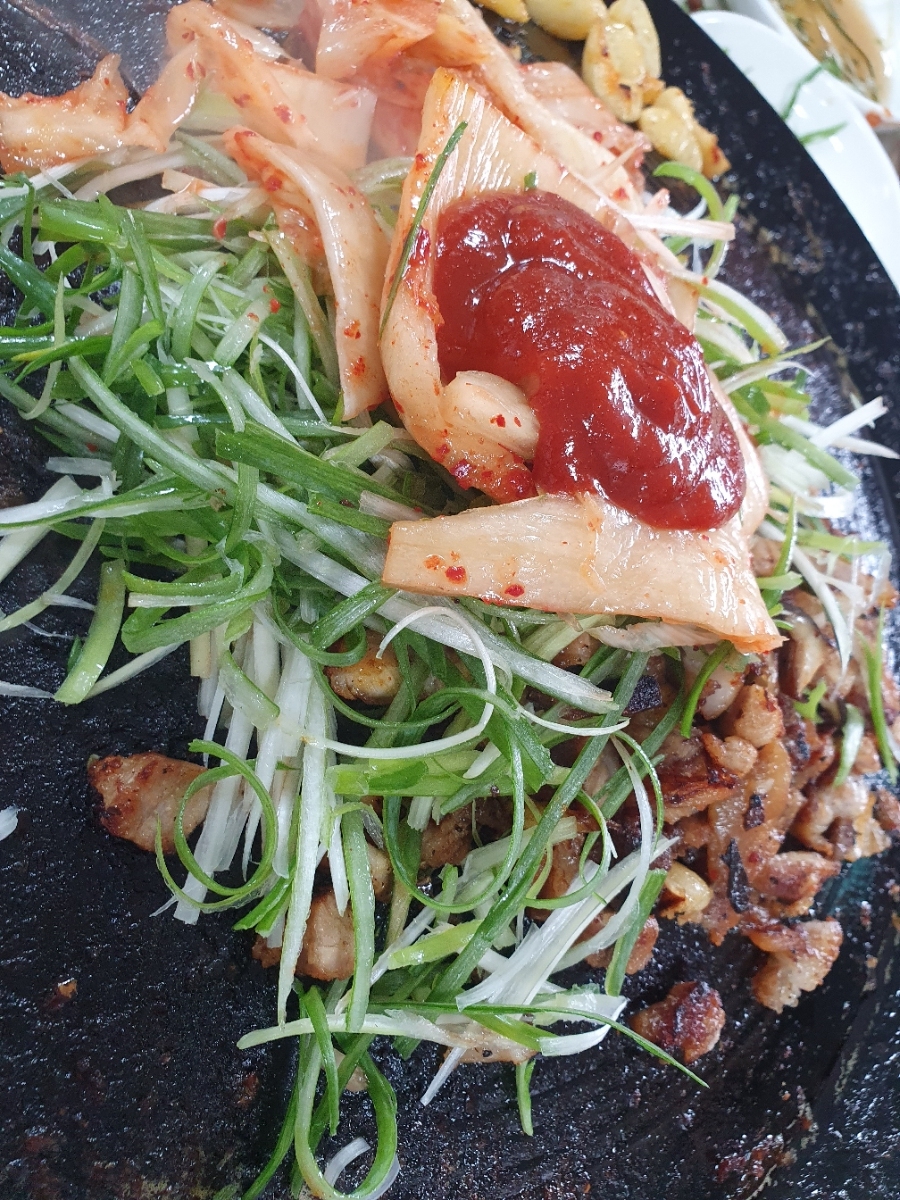 또치네삼겹살 이미지