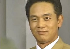 연일 뒷통 이미지