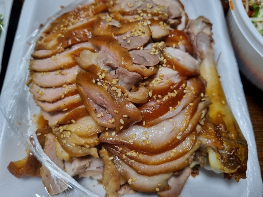 유창족발 이미지