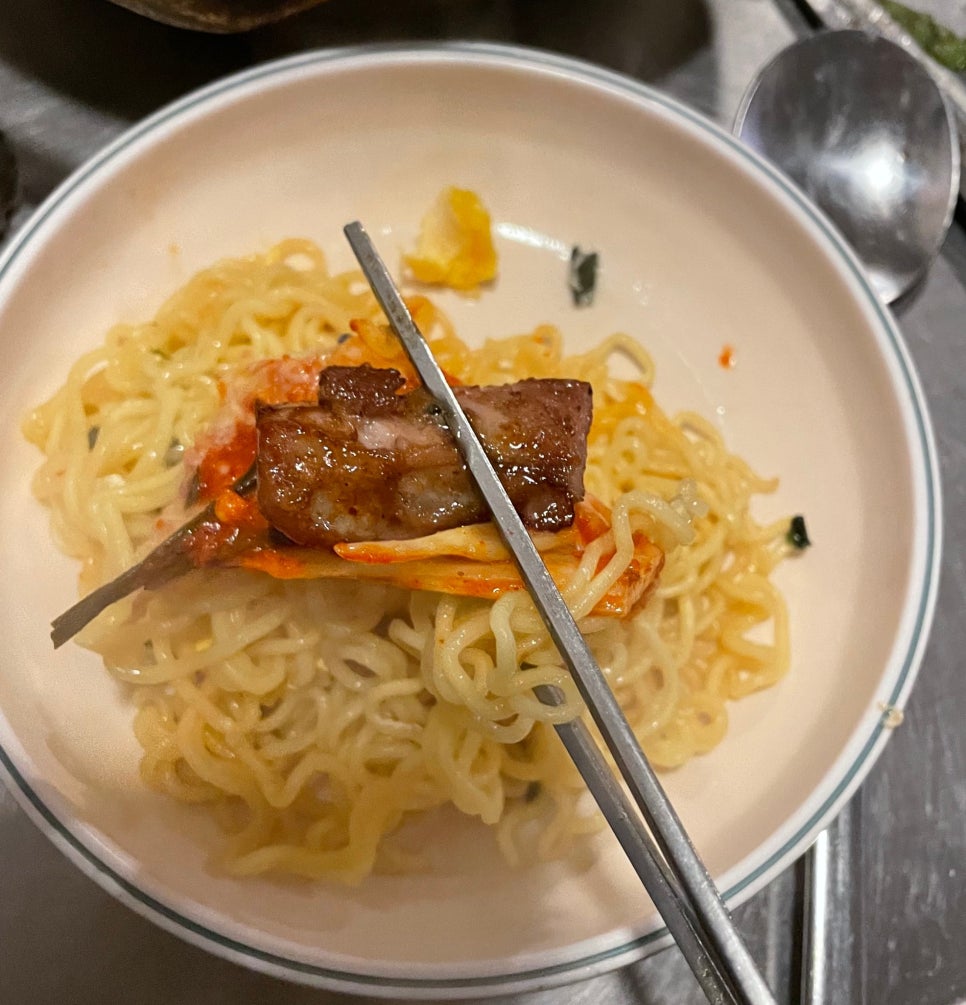 왕손주먹구이 이미지