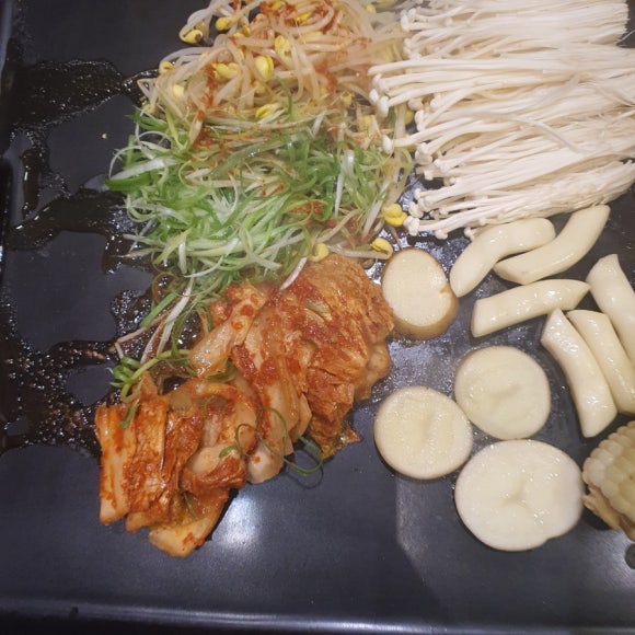 배꼽숙성삼겹살과막창 이미지