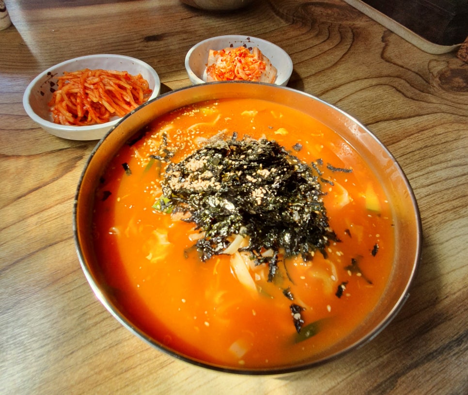 왕솔밭칼국수 이미지