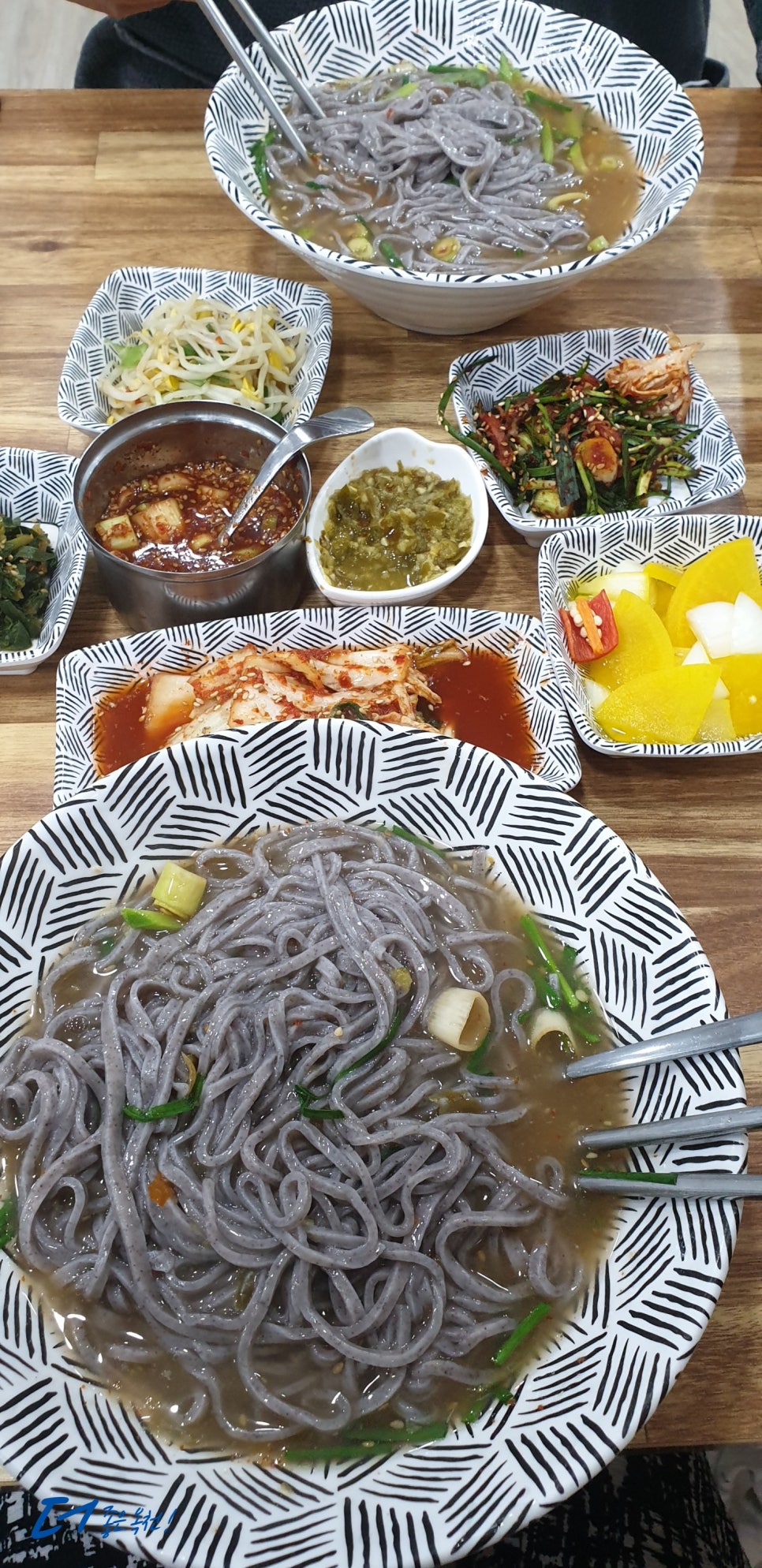 매화칼국수 이미지