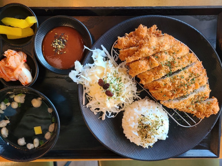 돈카츠마켙 정발산점 이미지