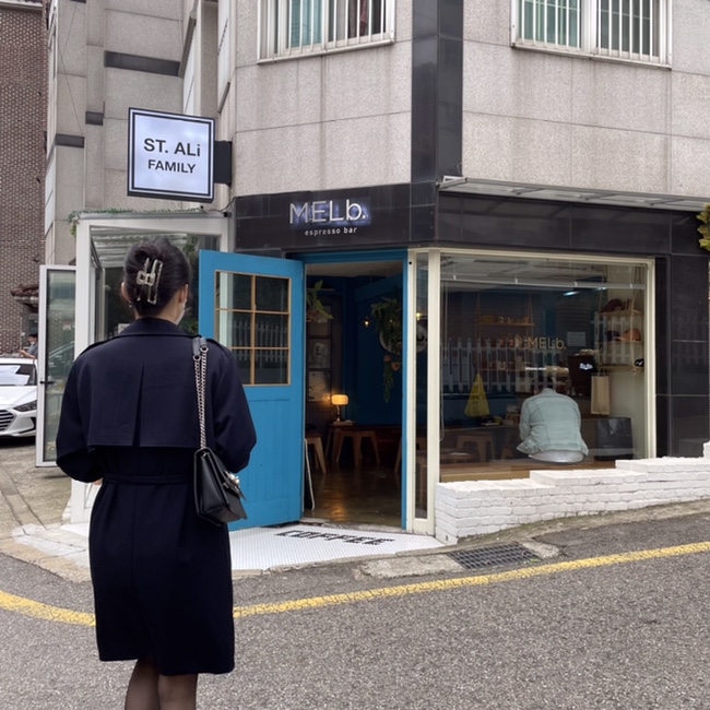 멜브커피 이미지