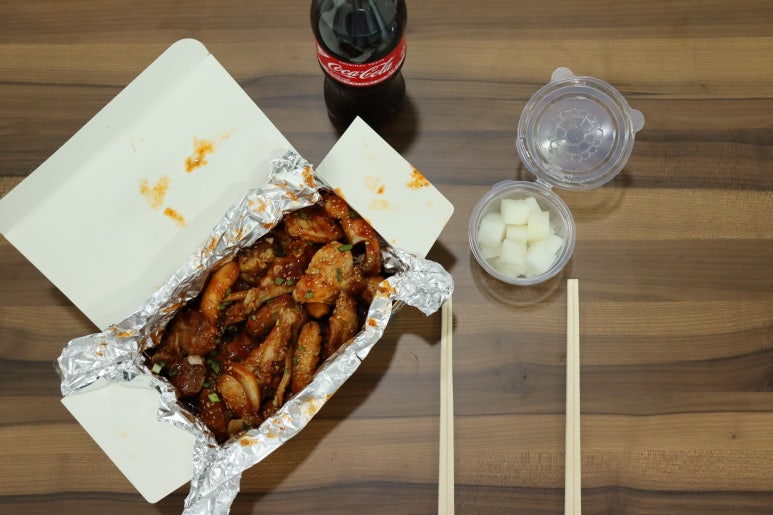 부리나치킨 이미지