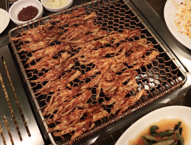 성안참숯닭발 이미지