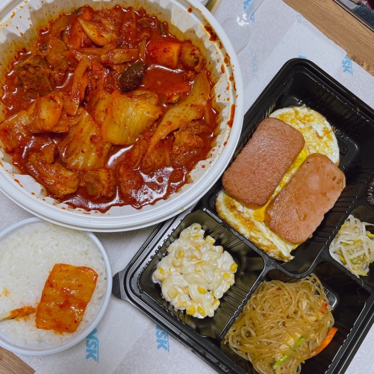 윤가네김치찌개찜 이미지