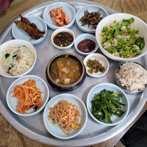 향춘칼국수 이미지