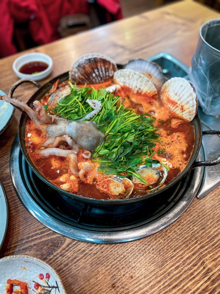 이점동해물아구찜탕 이미지