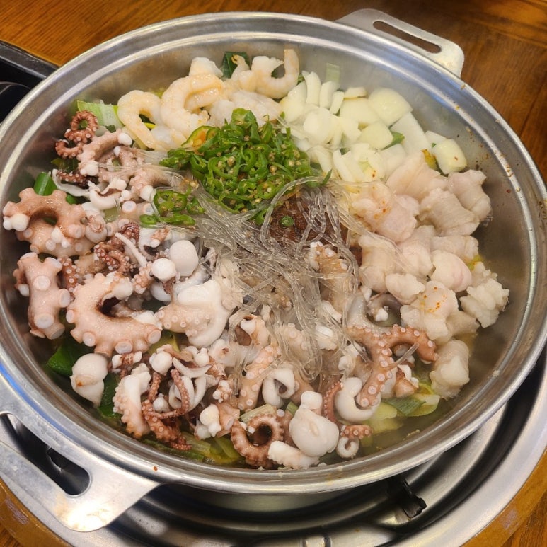 개미집 이미지