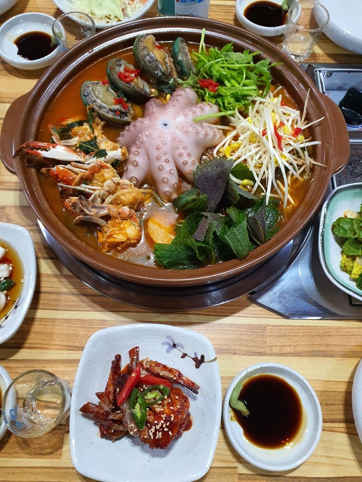 닭 매운탕이랑 이미지