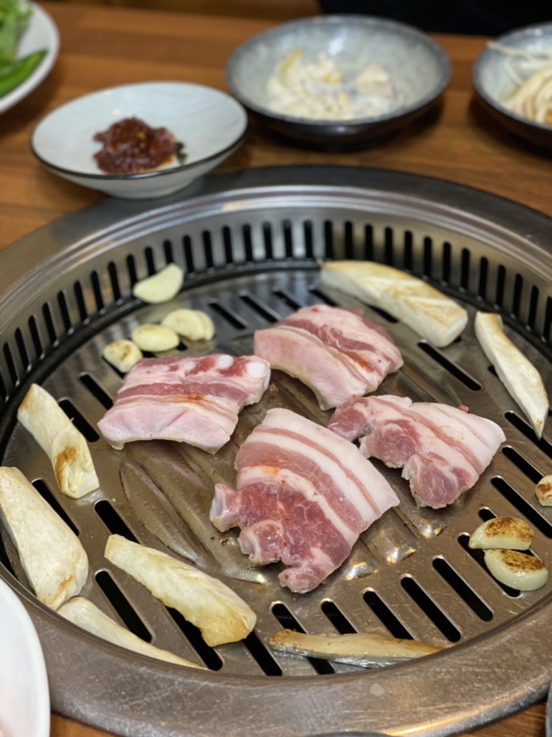 소문난촌돼지 이미지
