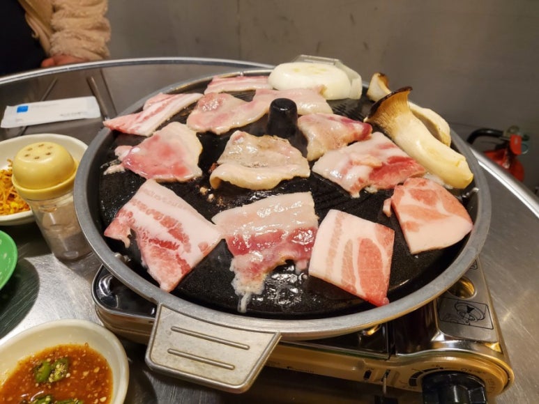 읍내삼겹 이미지