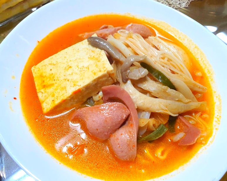 땅스부대찌게 이미지