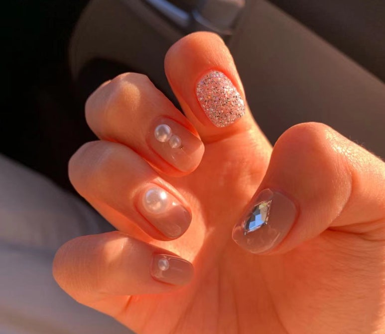 Nail & J 이미지
