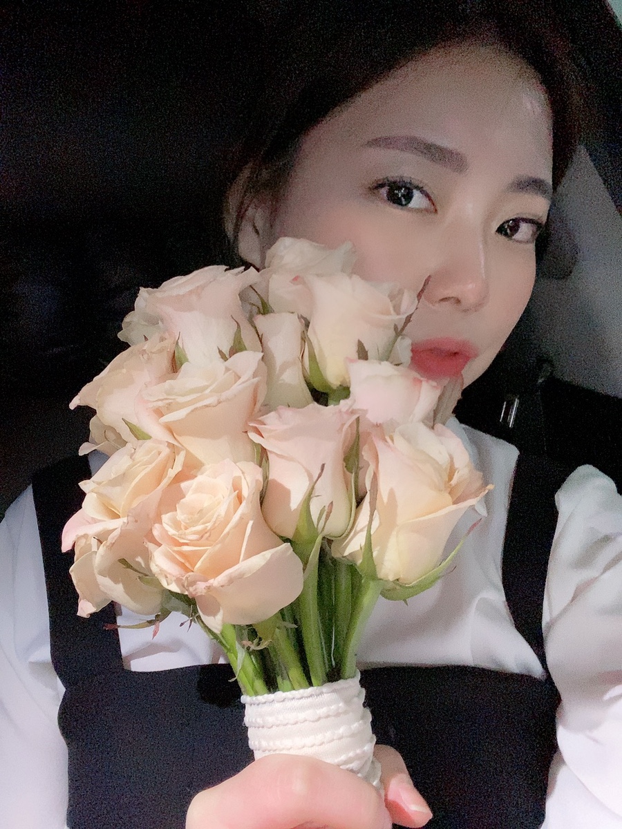 디오르센트 이미지