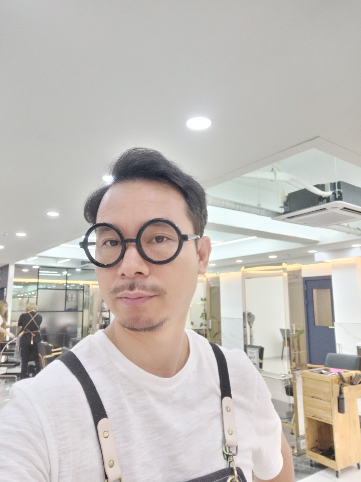 채플린미용실 이미지