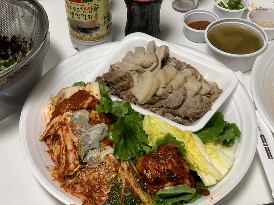 오병이어민초들보쌈 이미지