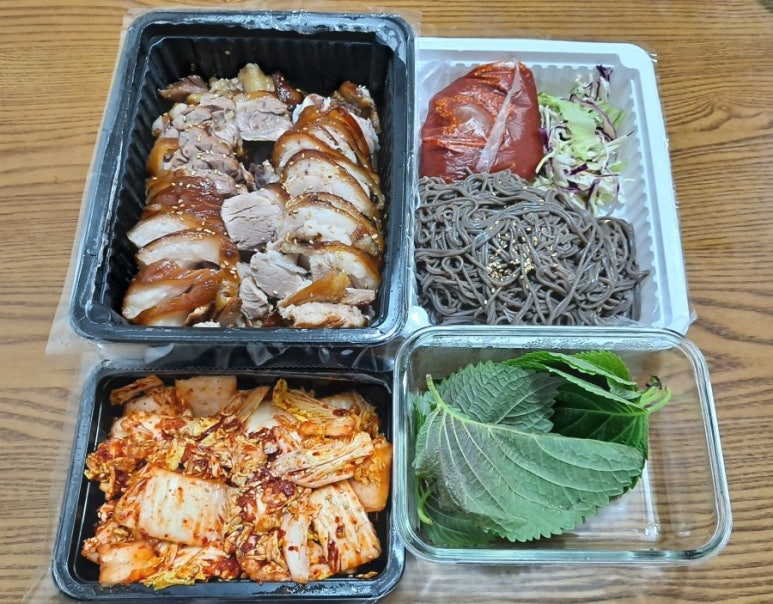 착한푸드족발 이미지