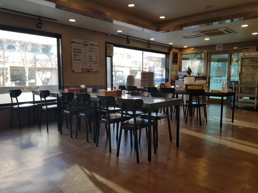 깐데기해물칼국수 이미지