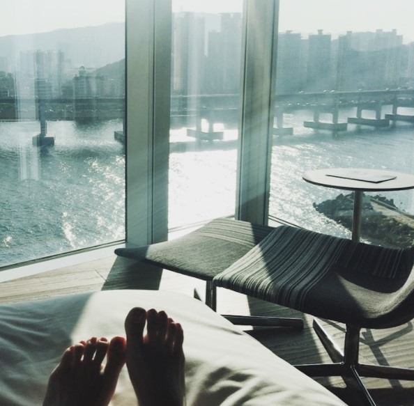 송강♥BJ유소희 과거호텔 럽스타그램 사진화제 : 8살차이 연상연하커플 : 네이버 블로그