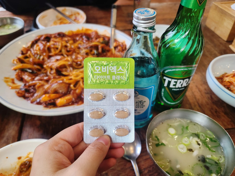 후루룩손칼국수 이미지