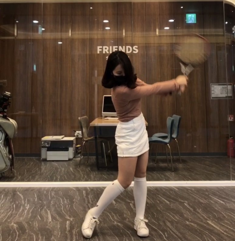 풀하프쿼터 이미지