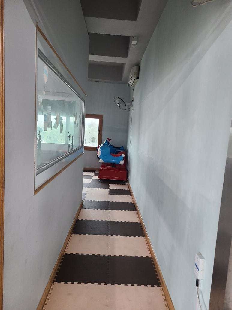 뼈앤돈 이미지
