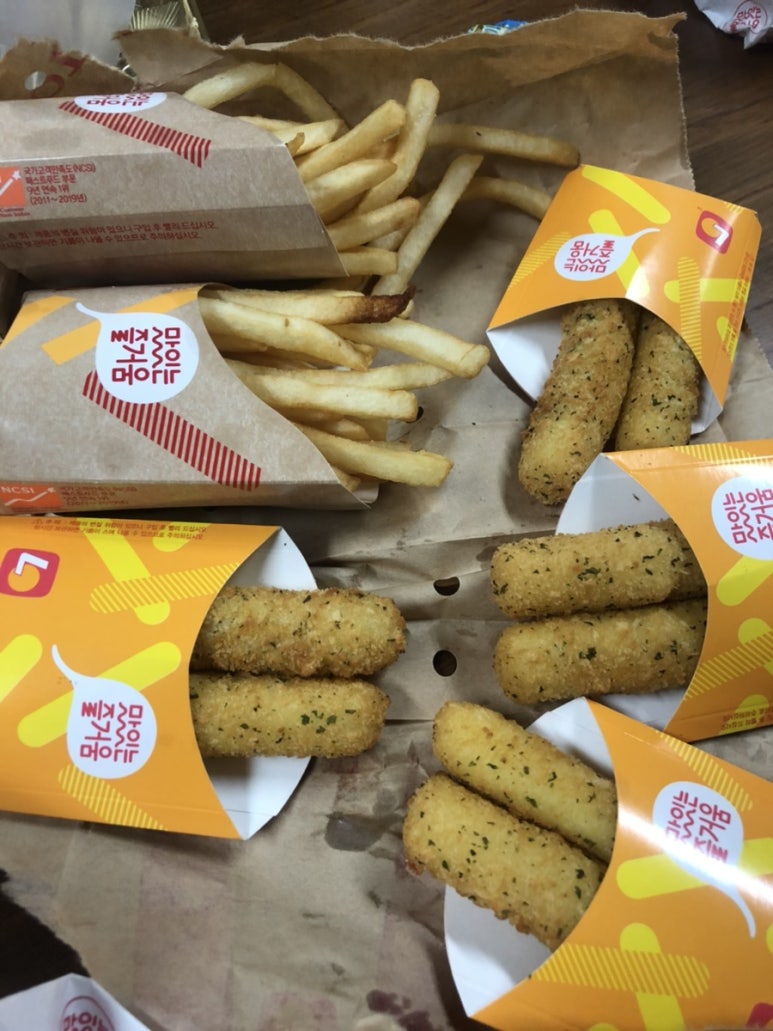 롯데리아 창천점 이미지