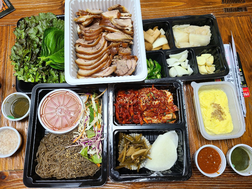 족발보쌈 맛있는 집 이미지
