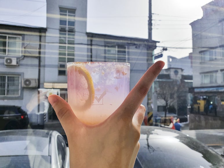 오로라커피 이미지