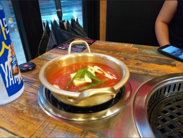 훔친뒷고기 이미지