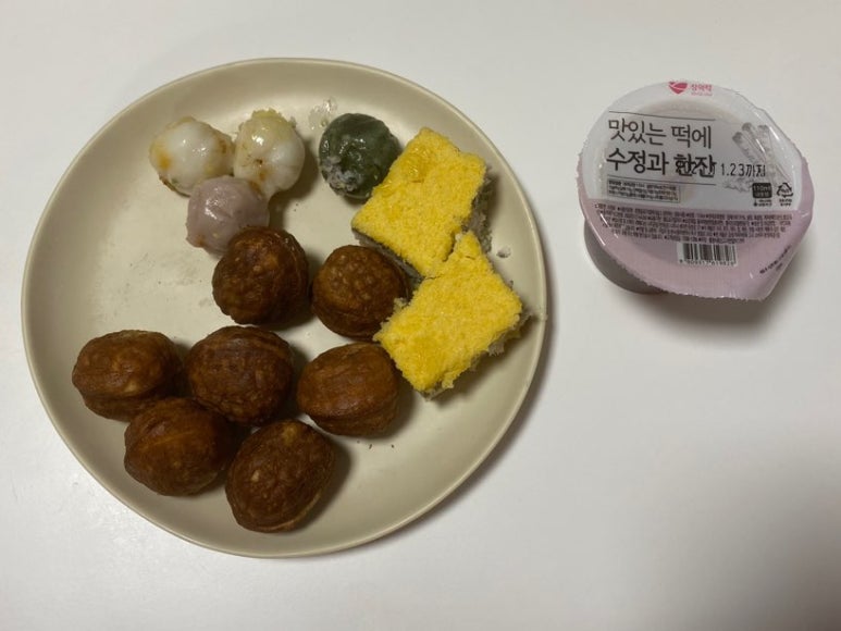 꼬꼬족발 이미지