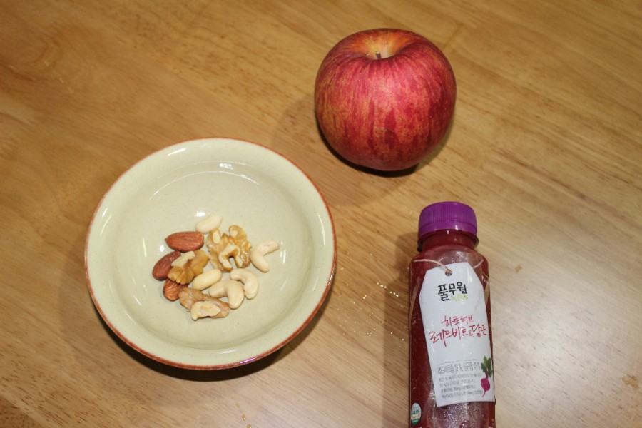 아침 녹즙 이미지