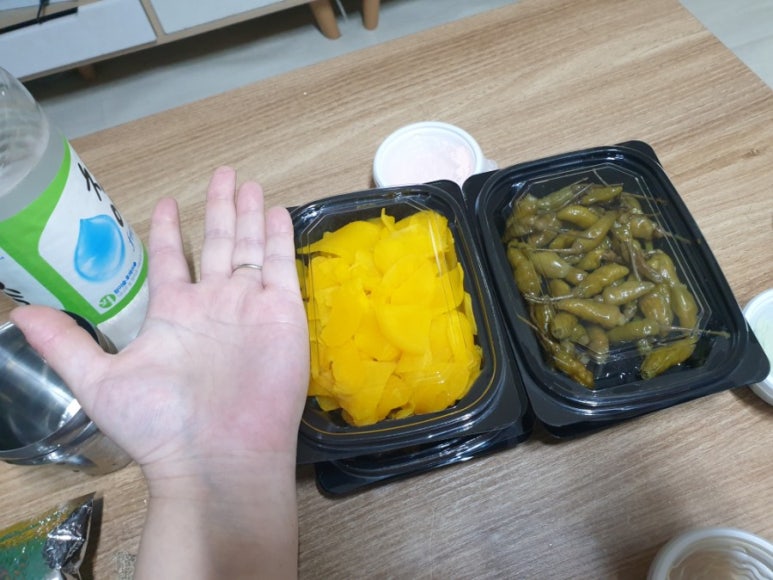 찐참치정육점 이미지