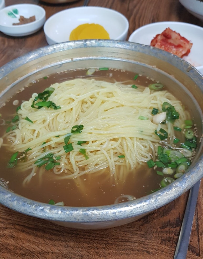 장터국수 이미지