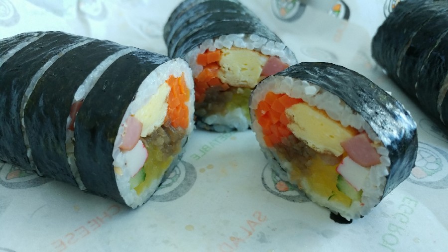 정성스러운김밥 이미지