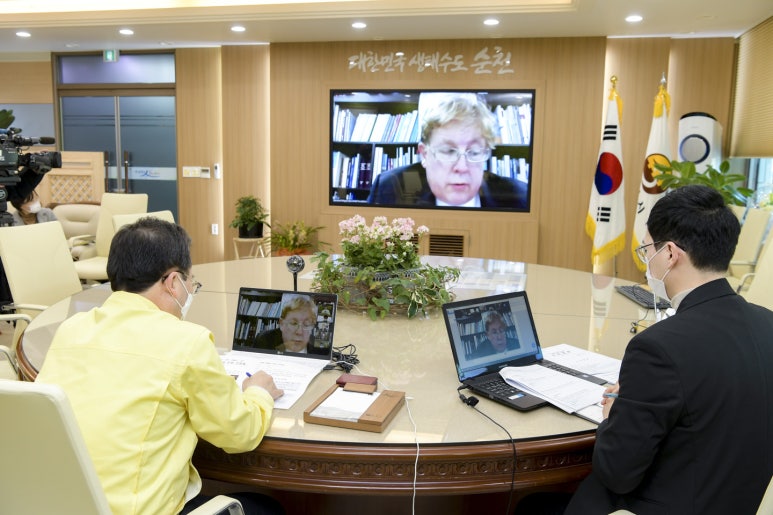 동아시아국제교류센터 이미지