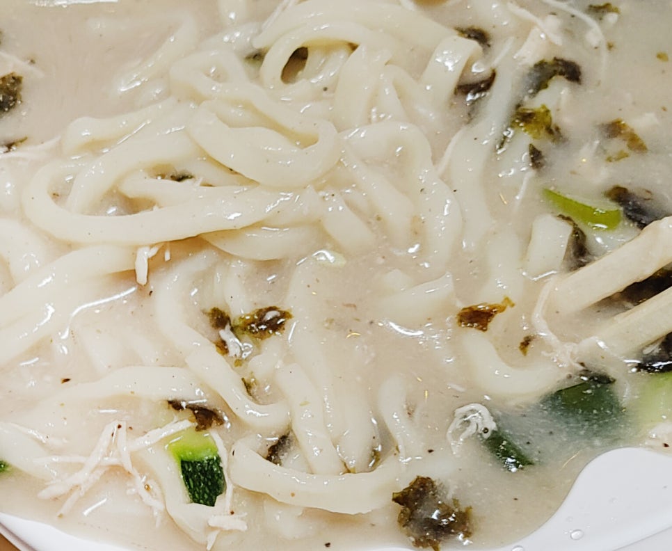 포항닭칼국수 이미지