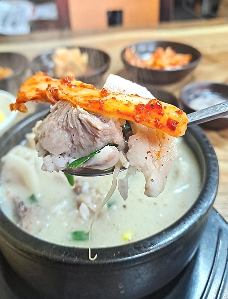정담은 국밥 이미지