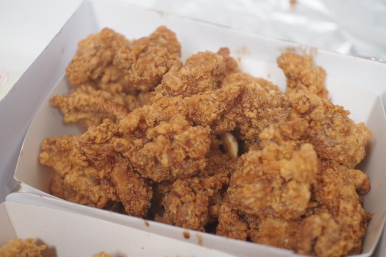 유선두마리치킨 이미지