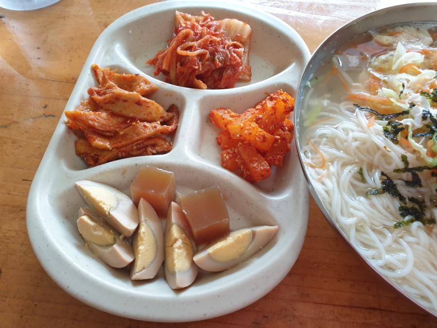 솥뚜껑야식 이미지