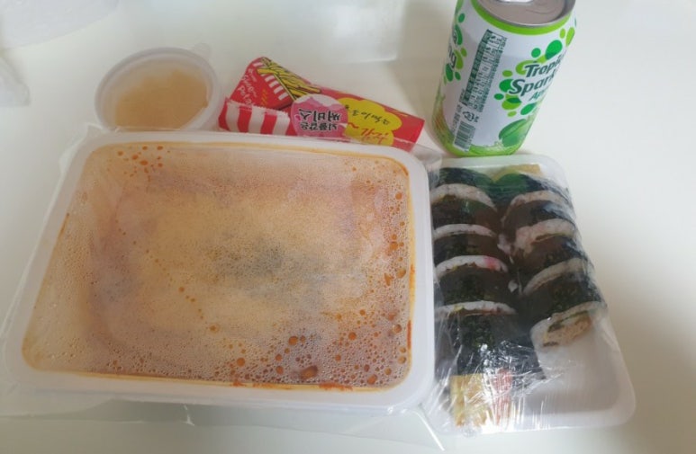 까망김밥 이미지